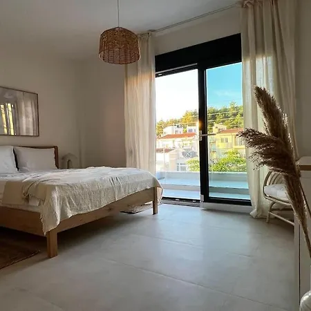 Nea Apartman *